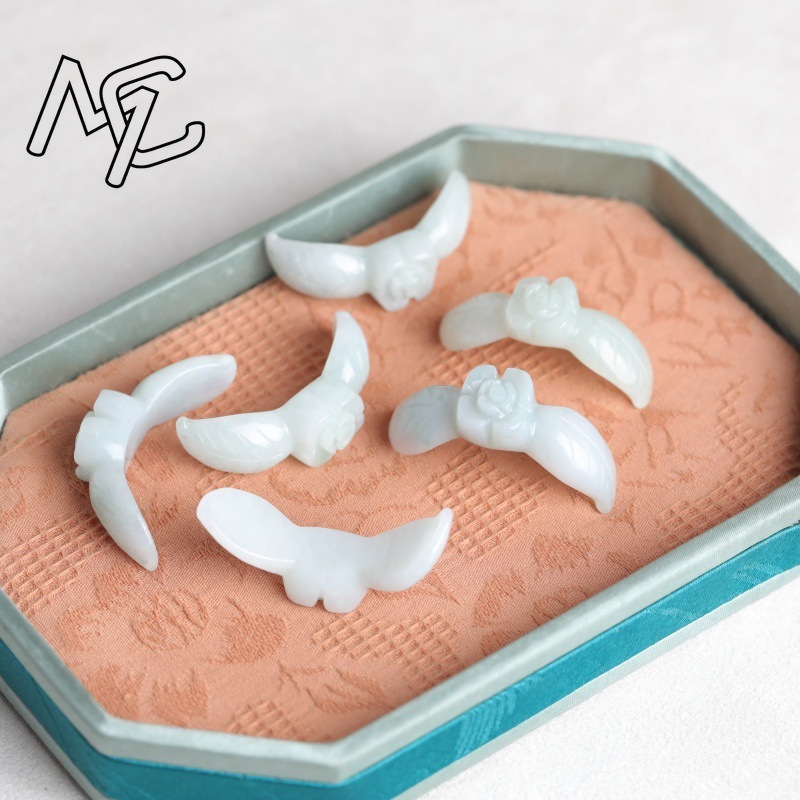 2PC Natural White Jadeite Jade - Beading recension och pris